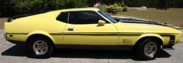 1971 Yellow Ford Mustang Mach 1