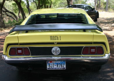 1971 Yellow Ford Mustang Mach 1