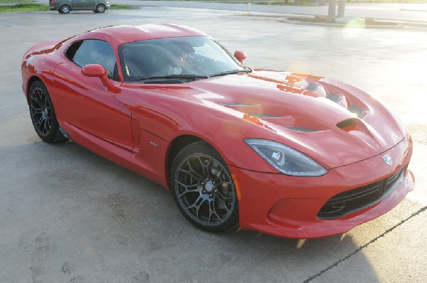 2013 SRT Viper - photo by Jeff Barringer