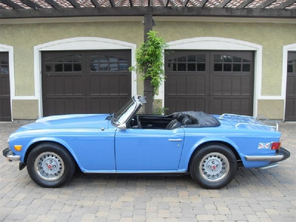 1976 Triumph TR6, Roadster, French Blue