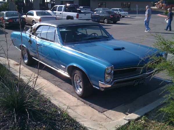 Pontiac GTO at Auto Specialists in Georgetown Texas - iPhone photo - photo