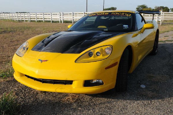 kingsnake racing c6.k after installation of CF wing, CF hood and ZR1 replic