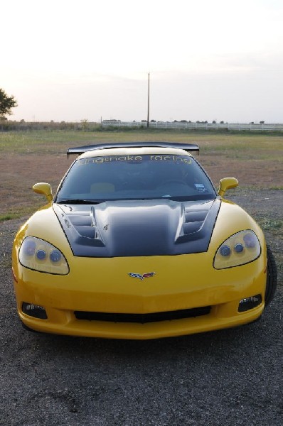 kingsnake racing c6.k after installation of CF wing, CF hood and ZR1 replic