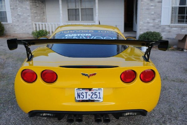 kingsnake racing c6.k after installation of CF wing, CF hood and ZR1 replic