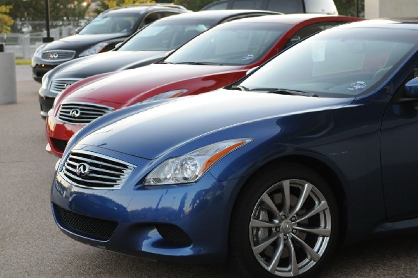 Dealership Walkthrough 11/01/09 Austin Infiniti