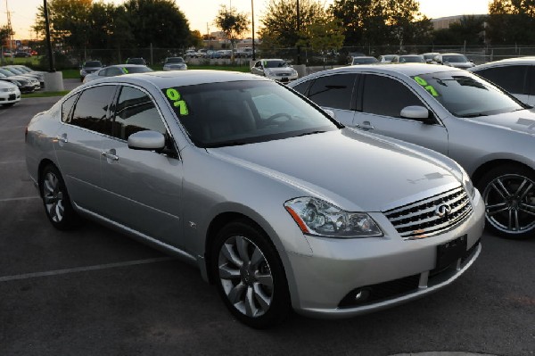 Dealership Walkthrough 11/01/09 Austin Infiniti