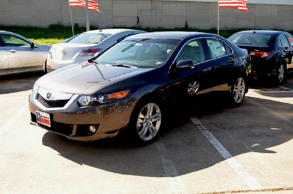 Dealership Walkthrough - David McDavid Acura - Austin 10/24/09