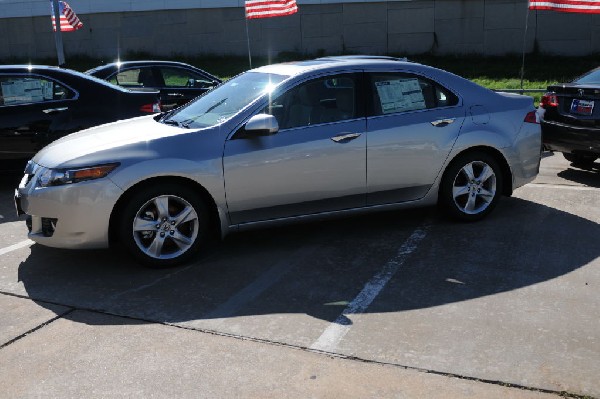 Dealership Walkthrough - David McDavid Acura - Austin 10/24/09