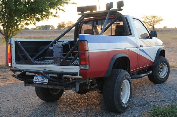 JeffBs 1988 Nissan Desert Runner 4x4 Hardbody