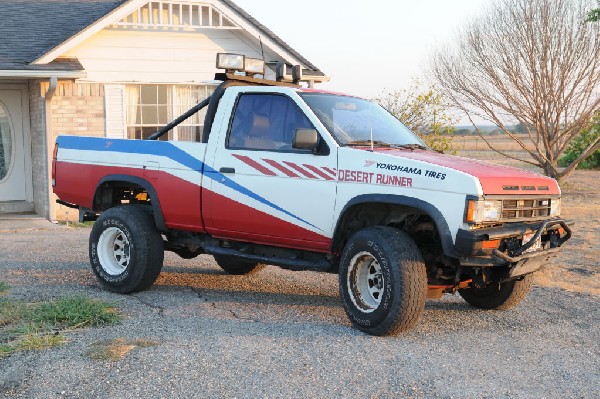 JeffBs 1988 Nissan Desert Runner 4x4 Hardbody