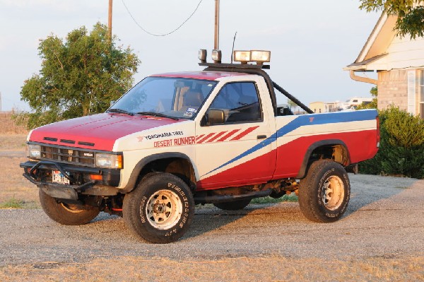 JeffBs 1988 Nissan Desert Runner 4x4 Hardbody