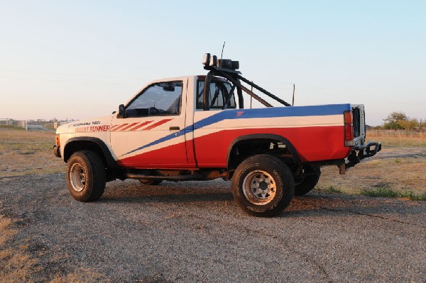 JeffBs 1988 Nissan Desert Runner 4x4 Hardbody