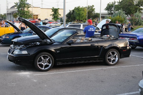 Austin FBody Meetup 07/24/10 - photo by Jeff Barringer