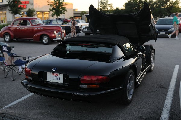 Austin FBody Meetup 07/31/10 - photo by Jeff Barringer