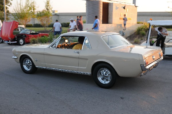 Austin FBody Meetup 07/14/10 Austin, Texas - photo by Jeff Barringer