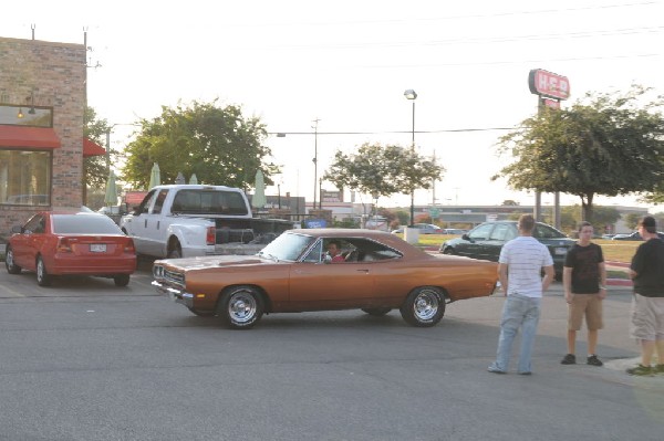 Austin FBody Meetup 08/27/11 Cedar Park Texas - photo by jeff barringer