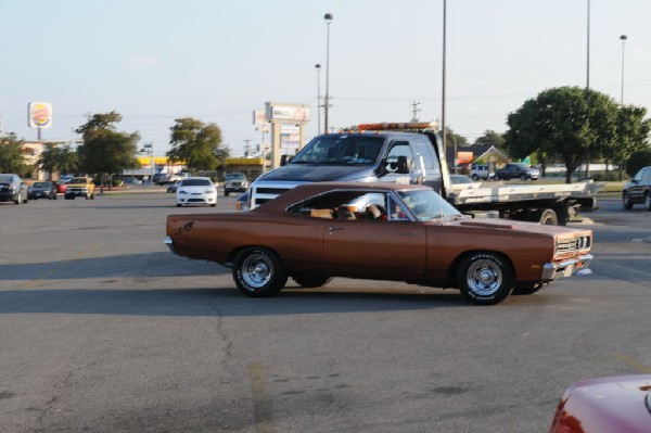 Austin FBody Meetup 08/27/11 Cedar Park Texas - photo by jeff barringer