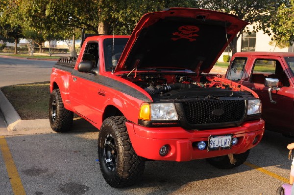 Austin FBody Meetup 08/27/11 Cedar Park Texas - photo by jeff barringer