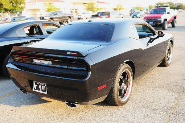 Austin FBody Meetup 08/27/11 Cedar Park Texas - photo by jeff barringer