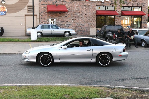 Austin FBody Meetup 08/27/11 Cedar Park Texas - photo by jeff barringer