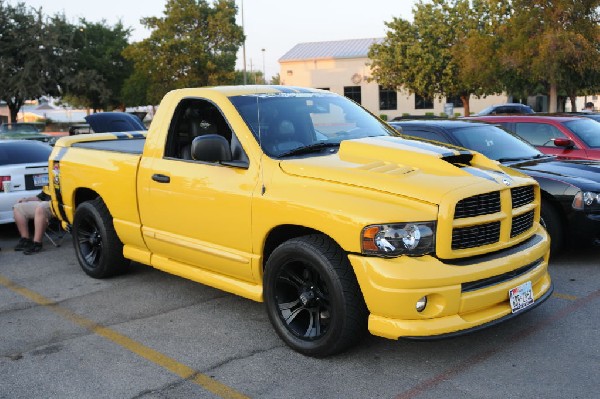 Austin FBody Meetup 08/27/11 Cedar Park Texas - photo by jeff barringer