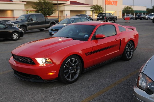 Austin FBody Meetup 08/27/11 Cedar Park Texas - photo by jeff barringer