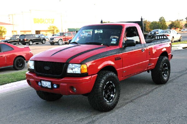 Austin FBody Meetup 09/03/11 Cedar Park Texas - photo by jeff barringer