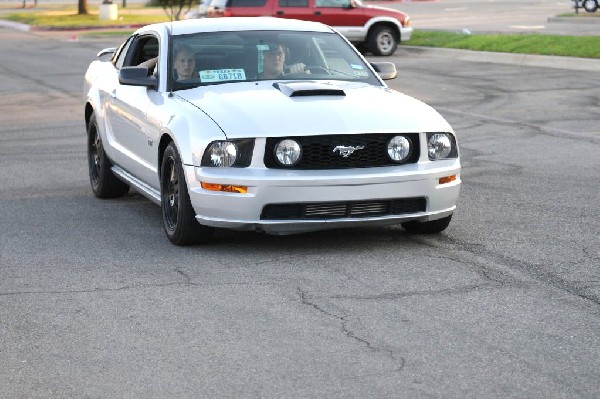 Austin FBody Meetup 09/03/11 Cedar Park Texas - photo by jeff barringer