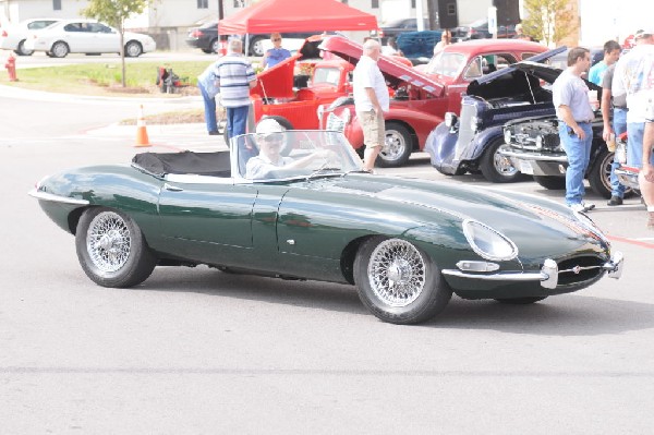 Freddy's Classic Car Cruise In - 03/19/2011 - photo by Jeff Barringer