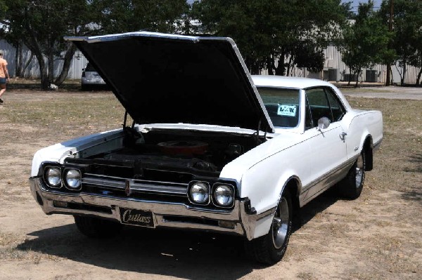 Cars and Coffee Car Show, Leander, Texas - 06/05/11 - photo by jeff narring