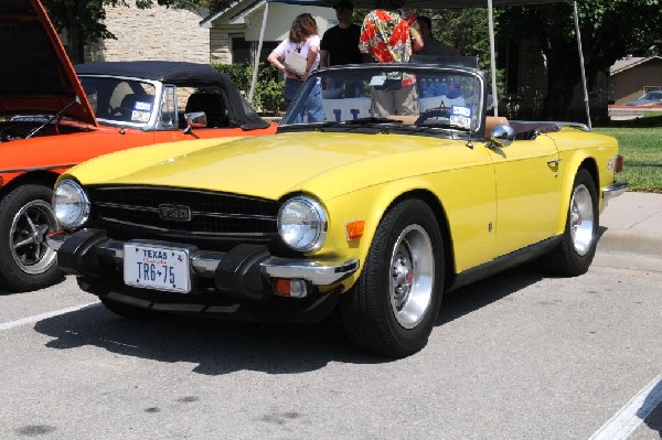 Austin Cars & Coffee Show - Leander, Texas 07/03/11 - photo by jeff bar