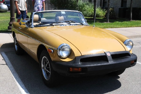 Austin Cars & Coffee Show - Leander, Texas 07/03/11 - photo by jeff bar