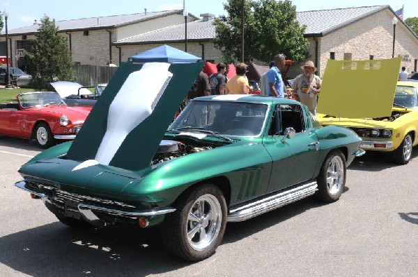 Austin Cars & Coffee Show - Leander, Texas 07/03/11 - photo by jeff bar