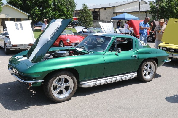 Austin Cars & Coffee Show - Leander, Texas 07/03/11 - photo by jeff bar