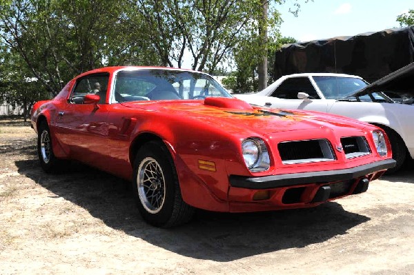 Austin Cars & Coffee Show - Leander, Texas 07/03/11 - photo by jeff bar