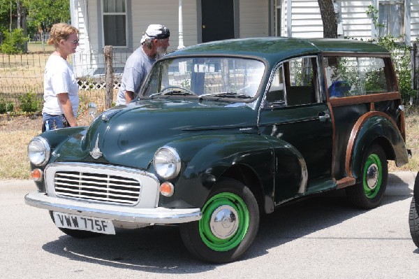 Austin Cars & Coffee Show - Leander, Texas 07/03/11 - photo by jeff bar