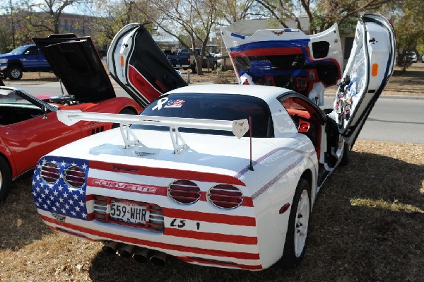 Leander Cars and Coffee Car Show, Leander Texas - 11/28/10 - photo by Jeff