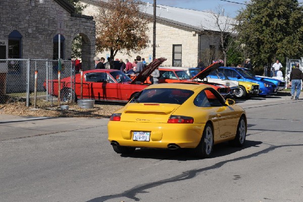 Leander Cars and Coffee Car Show, Leander Texas - 11/28/10 - photo by Jeff