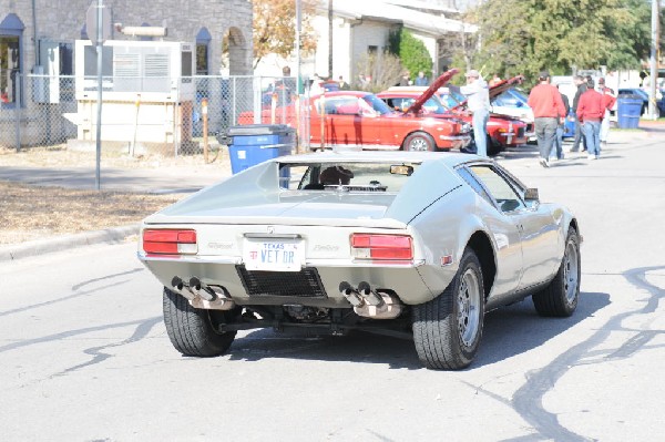 Leander Cars and Coffee Car Show, Leander Texas - 11/28/10 - photo by Jeff