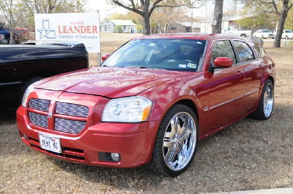 Leander Cars and Coffee Car Show, Leander Texas - 11/28/10 - photo by Jeff