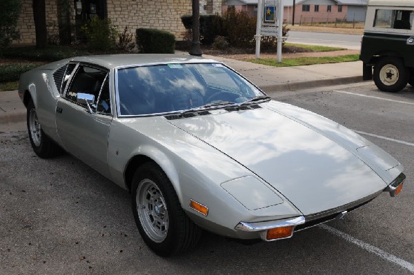 Leander Cars and Coffee Car Show, Leander Texas - 11/28/10 - photo by Jeff