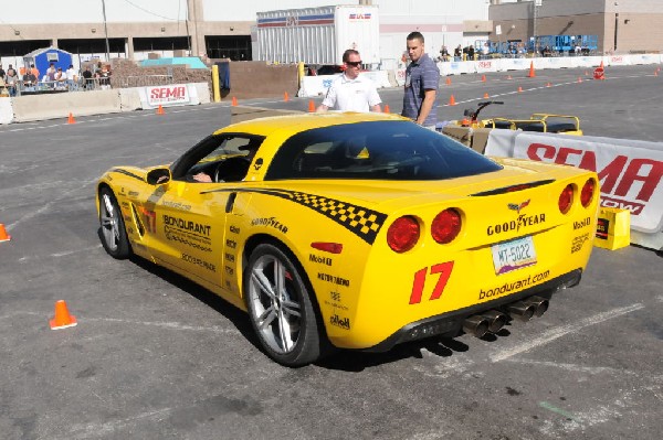 Bob Bondurant instructors take SEMA participants around SEMA MotorTrend Pro