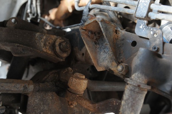 JeffBs 1988 Nissan Desert Runner 4x4 Hardbody Restoration Project - photo b