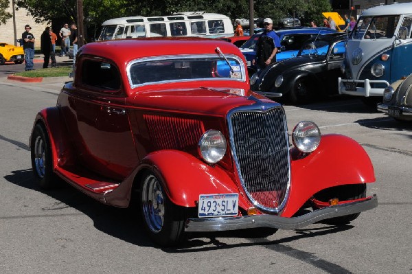 Leander Cars and Coffee Car Show, Leander Texas - 10/31/10 - photo by Jeff