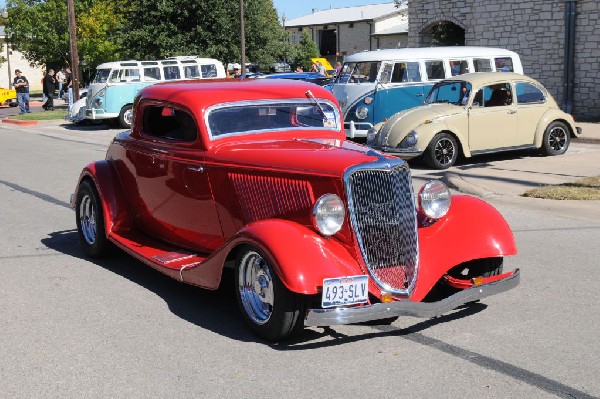 Leander Cars and Coffee Car Show, Leander Texas - 10/31/10 - photo by Jeff