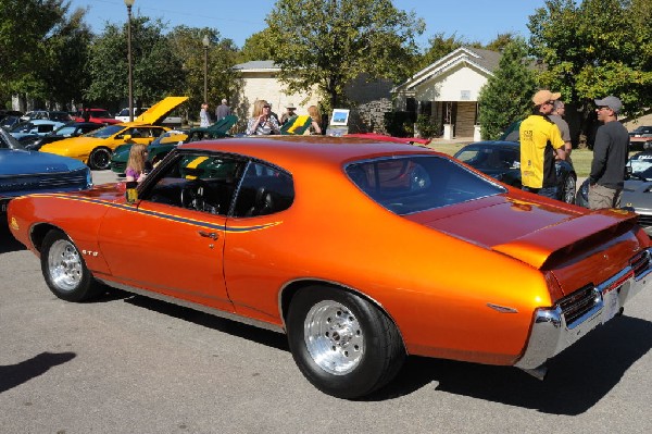 Leander Cars and Coffee Car Show, Leander Texas - 10/31/10 - photo by Jeff