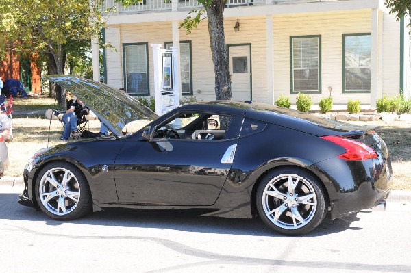 Leander Cars and Coffee Car Show, Leander Texas - 10/31/10 - photo by Jeff