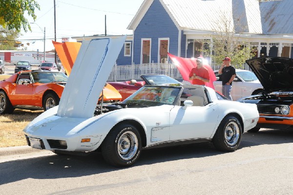 Leander Cars and Coffee Car Show, Leander Texas - 10/31/10 - photo by Jeff