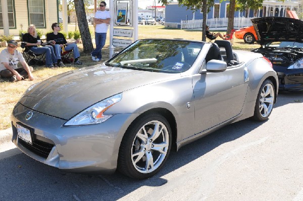 Leander Cars and Coffee Car Show, Leander Texas - 10/31/10 - photo by Jeff