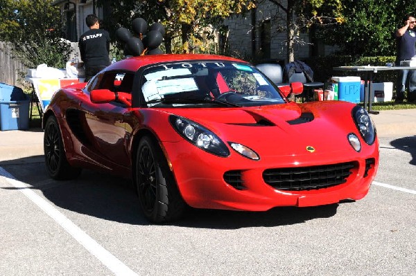 Leander Cars and Coffee Car Show, Leander Texas - 10/31/10 - photo by Jeff